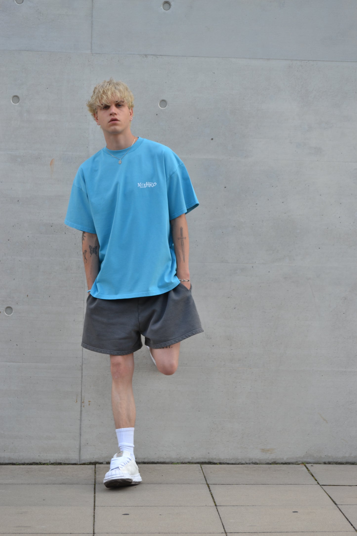 BLUE BASIC T-SHIRT
