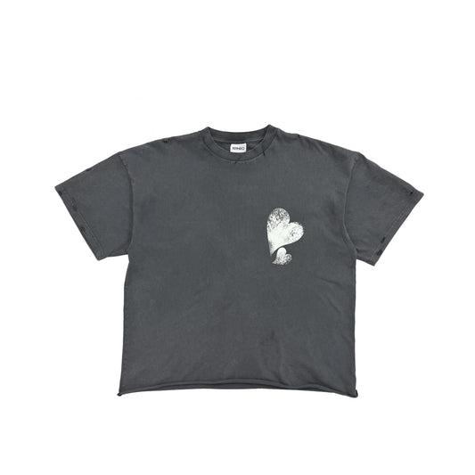 HEART T-SHIRT DISTRESSED
