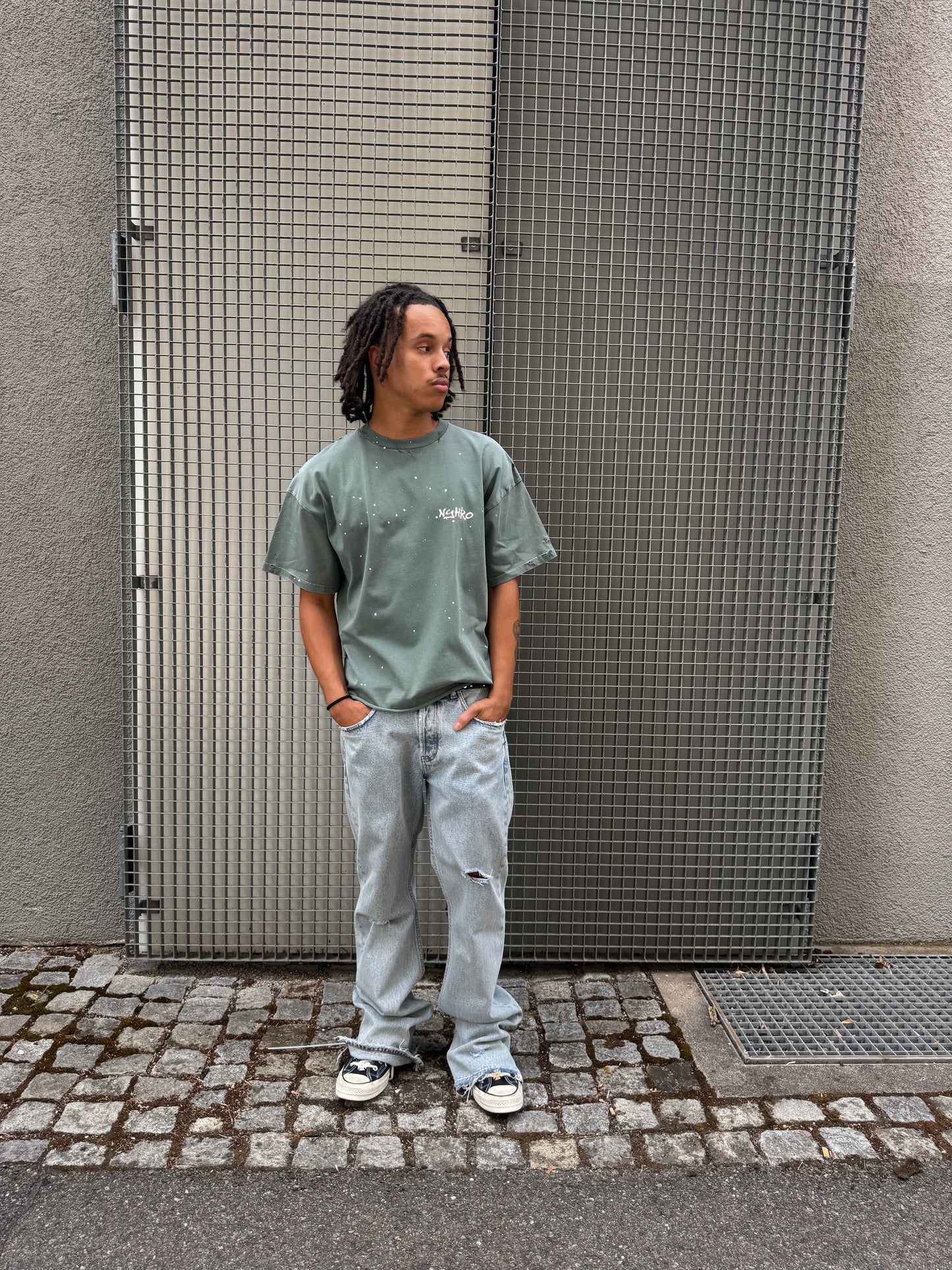 GREEN BASIC T-SHIRT DISTRESSED